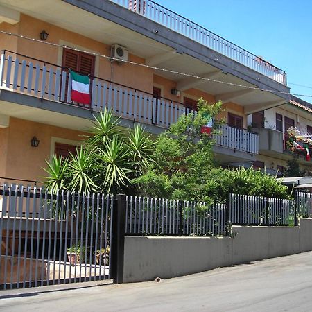 B&B Casansaldo Джарре Экстерьер фото
